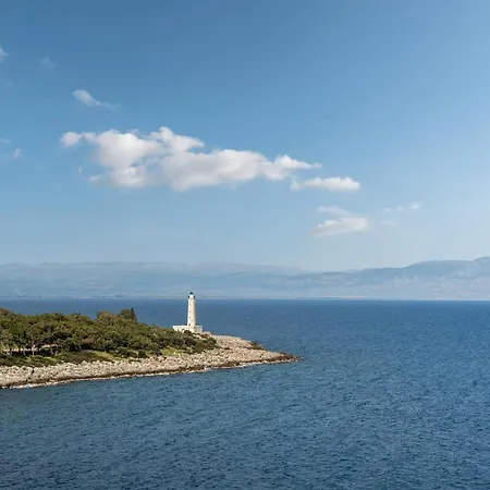 The Olive Yard Апарт-отель 4*