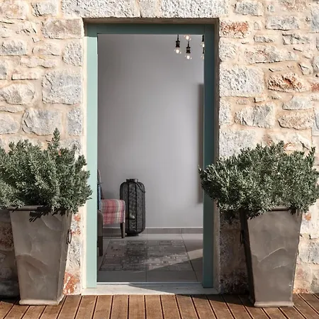 The Olive Yard Apart Otel