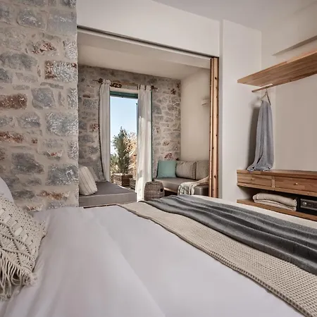 The Olive Yard Aparthotel 4*